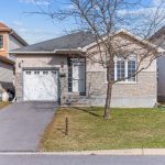 2-bedroom detached home for sale in Ottawa — 204 Hillpark High Street (Photo 3)