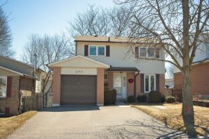 4-bedroom detached home for sale in York — 204 Robinson Drive