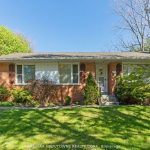 3-bedroom detached home for sale in Halton — 2067 Devon Road (Photo 1)