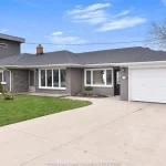 3-bedroom home for sale in Leamington — 208 Robson Road (Photo 2)