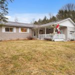 3-bedroom detached home for sale in Bruce — 209 Cedar Close (Photo 2)