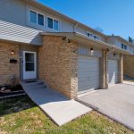 3-bedroom condo townhouse for sale in Peel — 20 - 6779 Glen Erin Drive (Photo 1)