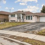 3-bedroom detached home for sale in Toronto — 20 Bypass Court (Photo 3)