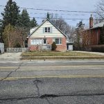 4-bedroom detached home for sale in Waterloo — 20 Combermere Crescent (Photo 3)