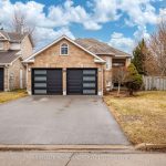 3-bedroom detached home for sale in Halton — 20 Ruddell Crescent (Photo 1)