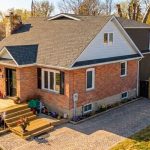 3-bedroom detached home for sale in Halton — 20 Ruddell Crescent (Photo 4)