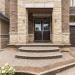 4-bedroom detached home for sale in Peel — 20 Russell Creek Drive (Photo 2)