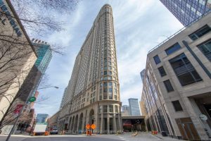 2-bedroom condo apartment for rent in Toronto — 2102 - 25 The Esplanade N/a