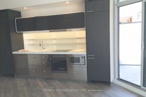 1-bedroom condo apartment for sale in Toronto — 2106 - 45 Charles Street E