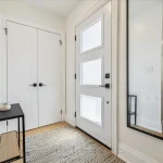 1-bedroom detached home for rent in Burlington — 2113 New Street (Photo 5)