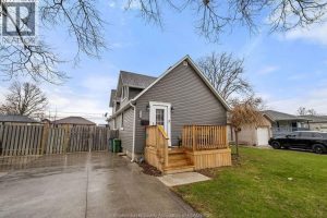3-bedroom home for sale in Windsor — 2119 Longfellow Avenue