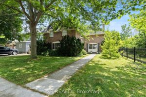 5-bedroom detached home for sale in Niagara — 211 Merritt Street