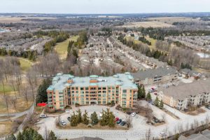 2-bedroom condo apartment for sale in Simcoe — 213 - 4 Briar Hill Heights