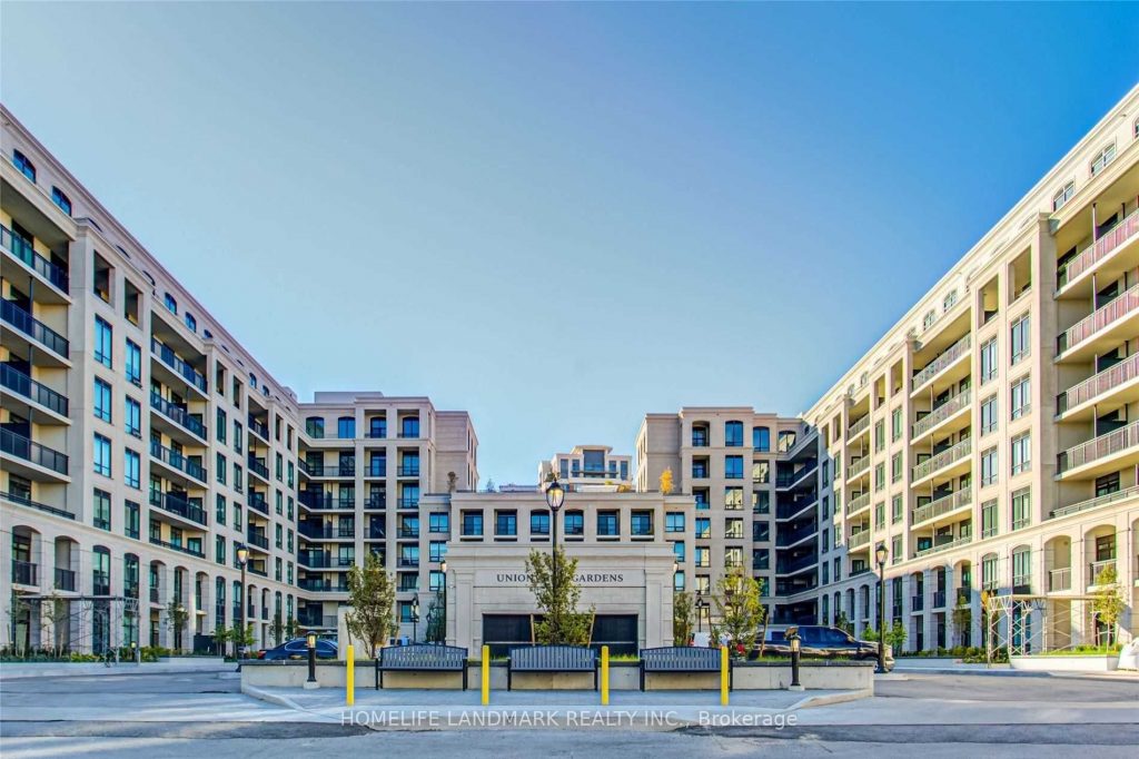 1-bedroom condo apartment for rent in Markham — 216W - 268 Buchanan Drive (Photo 1)
