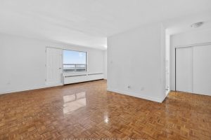2-bedroom condo apartment for rent in Oshawa — 217 - 275 Wentworth Street W