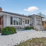 4-bedroom detached home for sale in Toronto — 21 Aspendale Drive (Photo 2)