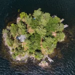 4-bedroom detached home for sale in Muskoka — 220 Alexander Street (Photo 4)