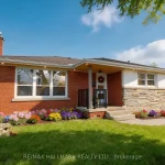 3-bedroom detached home for sale in Halton — 220 Townsend Avenue (Photo 5)