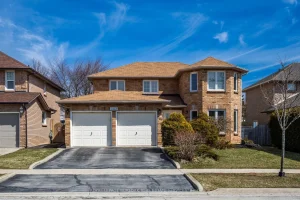 4-bedroom detached home for sale in Halton — 2223 Headon Road