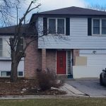 3-bedroom detached home for sale in Toronto — 224 Aylesworth Avenue (Photo 4)