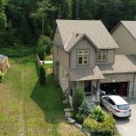 3-bedroom att/row/townhouse for sale in Muskoka — 22 Spalding Crescent (Photo 4)
