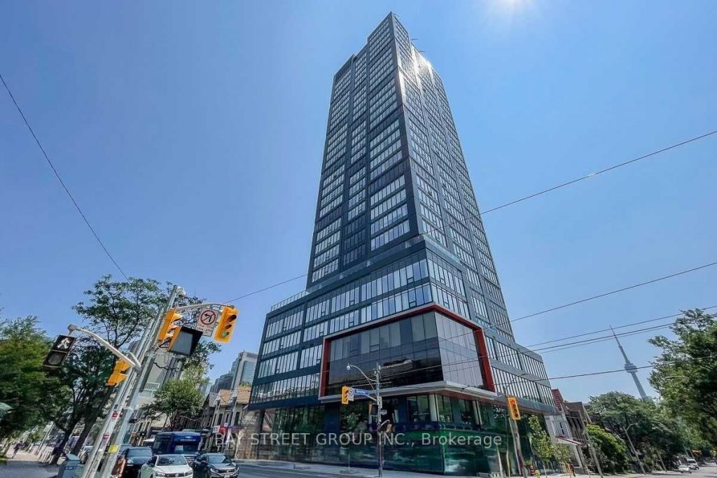 1-bedroom condo apartment for rent in Toronto — 2309 - 203 College Street (Photo 1)