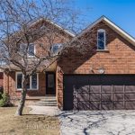 4-bedroom detached home for rent in Mississauga — 2325 Credit Valley Road (Photo 1)
