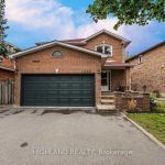 4-bedroom detached home for rent in Mississauga — 2325 Credit Valley Road (Photo 4)