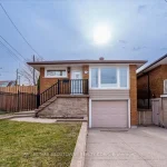 3-bedroom detached home for sale in Hamilton — 233 Normanhurst Avenue (Photo 5)