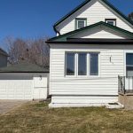 3-bedroom detached home for sale in Durham — 238 Toronto Avenue (Photo 3)