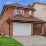4-bedroom detached home for sale in Peel — 23 Garden Avenue (Photo 2)