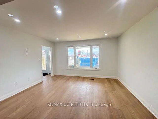 3-bedroom detached home for rent in Belleville — 23 Robertson Lane (Photo 1)