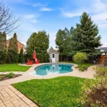4-bedroom home for sale in Dundas — 243 Hatt Street (Photo 2)
