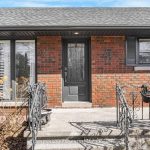 3-bedroom detached home for sale in Niagara — 24 Brisbane Glen (Photo 2)