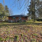 3-bedroom detached home for sale in Toronto — 24 Densgrove Road (Photo 4)