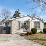3-bedroom detached home for sale in Hamilton — 24 Grenoble Road (Photo 2)