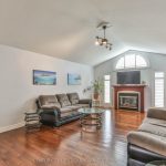 3-bedroom detached home for sale in Middlesex — 24 Linwood Drive (Photo 2)