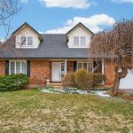 3-bedroom detached home for sale in Niagara — 24 Robinson Street S (Photo 4)