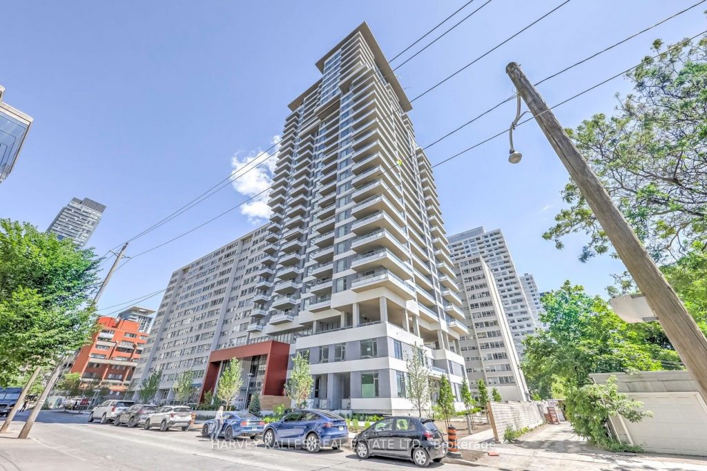 1-bedroom condo apartment for rent in Toronto — 2504 - 25 Holly Street (Photo 1)