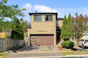 4-bedroom detached home for sale in York — 251 Glen Shields Avenue