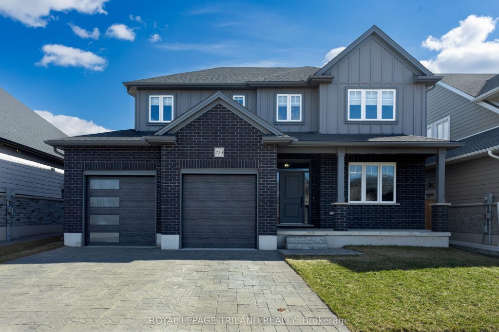4-bedroom detached home for sale in Middlesex — 253 Boardwalk Way (Photo 1)