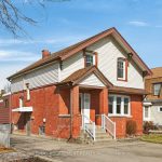4-bedroom detached home for sale in Hamilton — 257 Queensdale Avenue E (Photo 2)