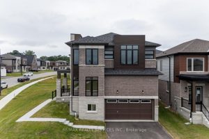 4-bedroom detached home for sale in Brant — 25 Heming Street