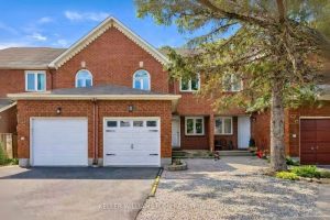 3-bedroom att/row/townhouse for sale in Ottawa — 25 Robarts Crescent