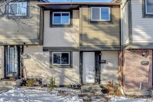 3-bedroom condo townhouse for sale in Ottawa — 2603 Pimlico Crescent