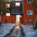 3-bedroom condo townhouse for sale in Ottawa — 2603 Pimlico Crescent (Photo 4)