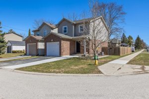 3-bedroom detached home for sale in Middlesex — 260 Oak Street