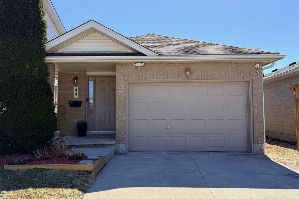 3-bedroom home for sale in Waterloo — 267 Grey Fox Drive (Photo 1)