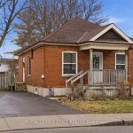 2-bedroom detached home for sale in Brantford — 269 Grey Street (Photo 1)