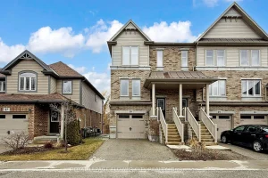 3-bedroom condo townhouse for sale in Wellington — 26 - 66 Eastview Road